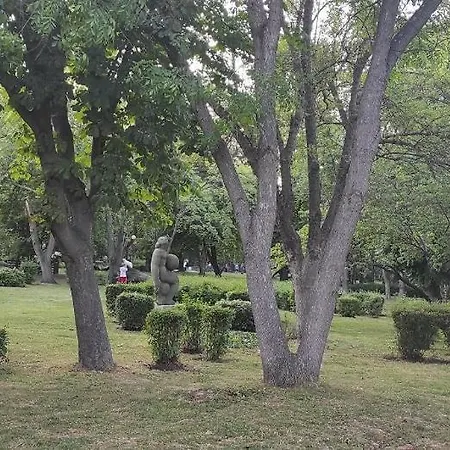 Spaciuos And Comfortable Lotus-top Location Apartmán Burgas City